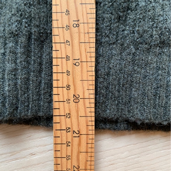 NWT Turtle neck sweater S - Picture 4 of 9